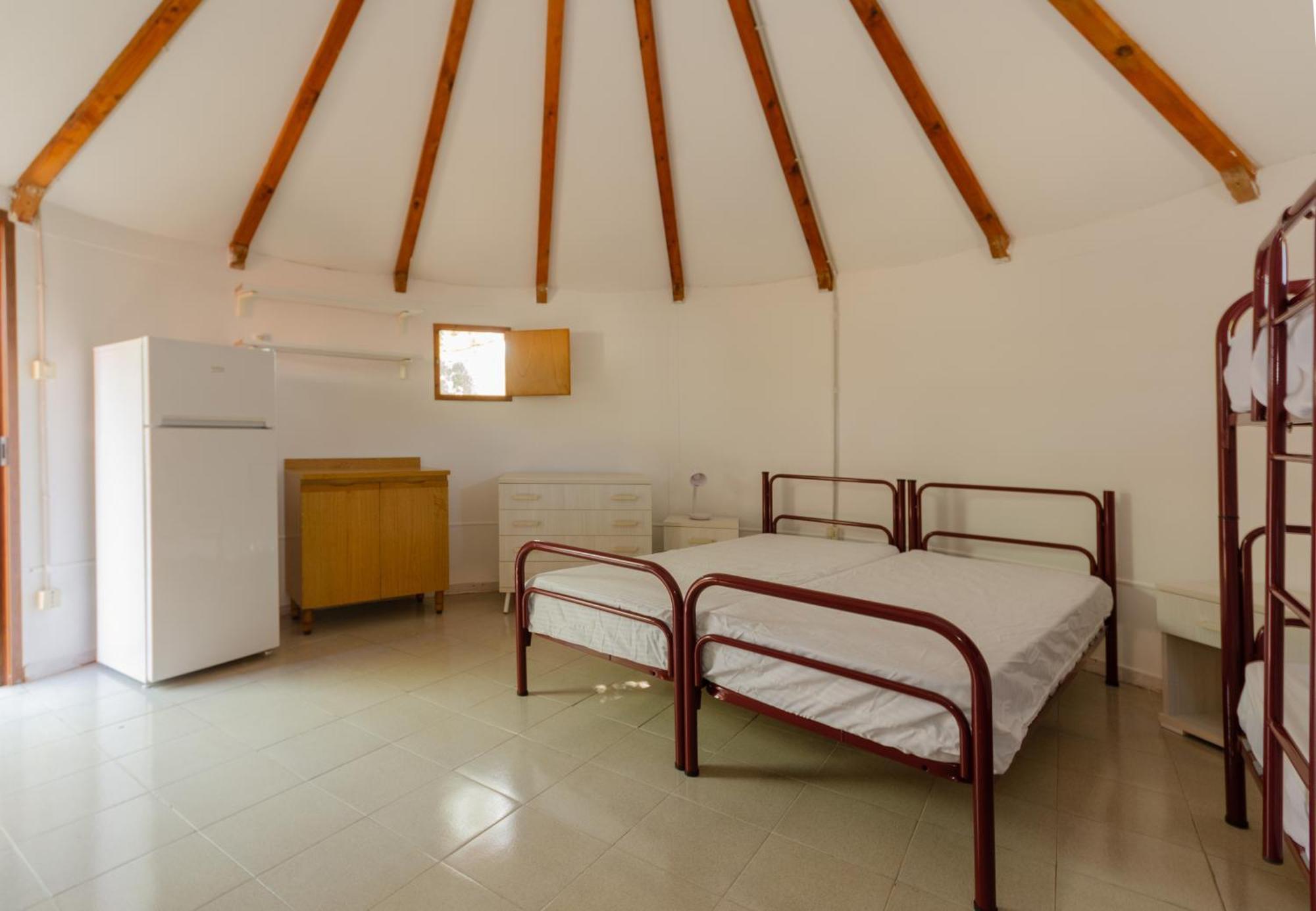Mattinata Camping Bagian luar foto