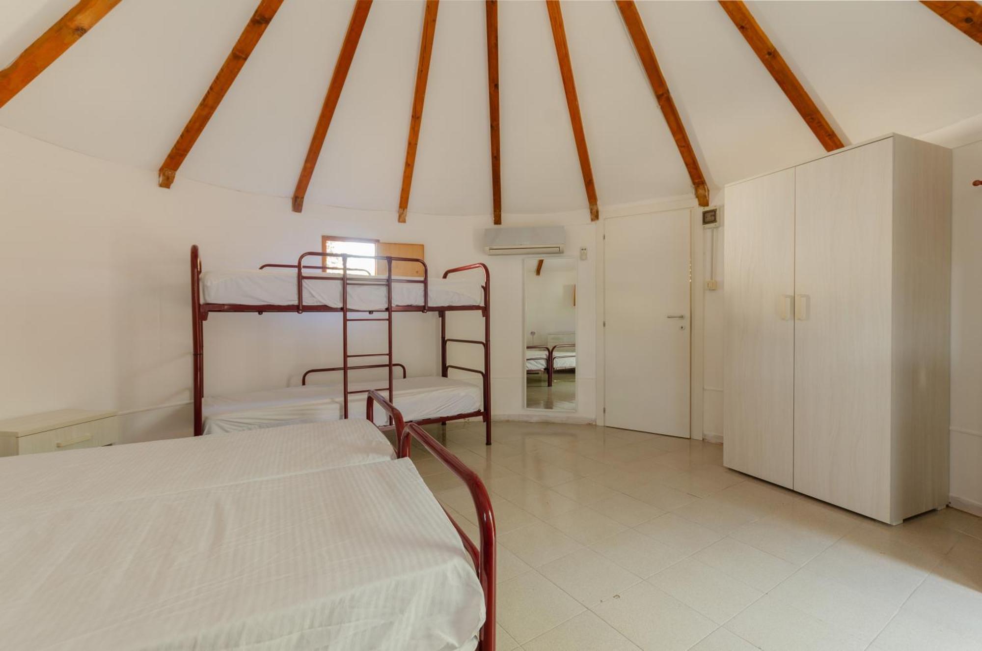 Mattinata Camping Bagian luar foto