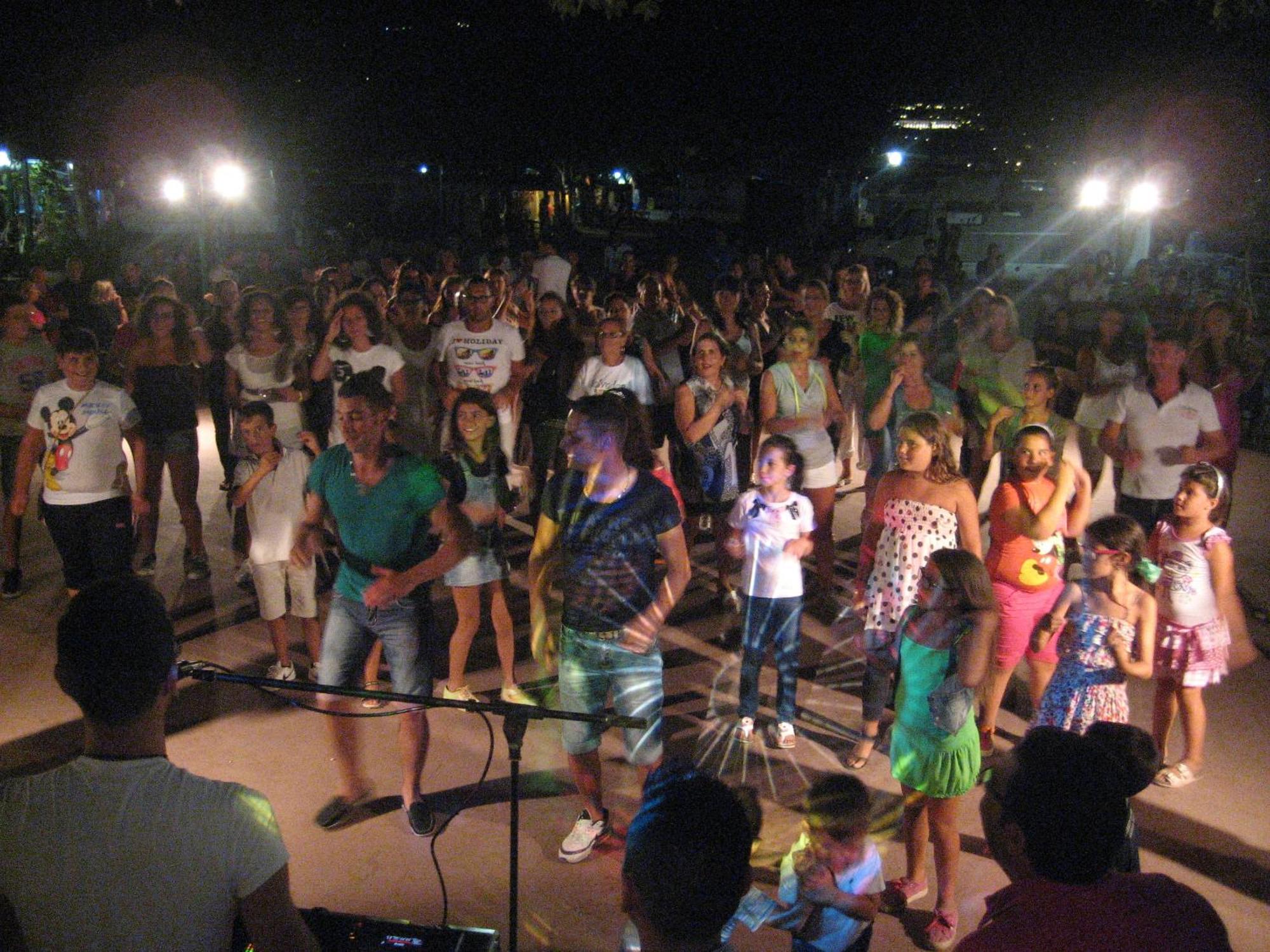 Mattinata Camping Bagian luar foto