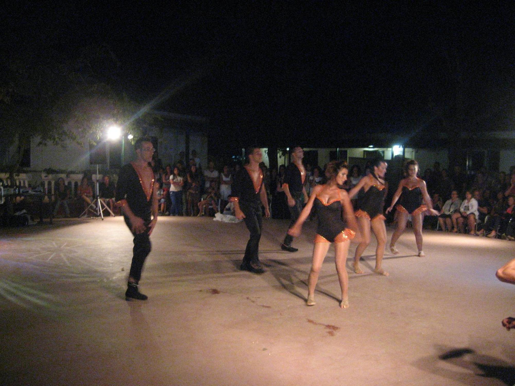 Mattinata Camping Bagian luar foto